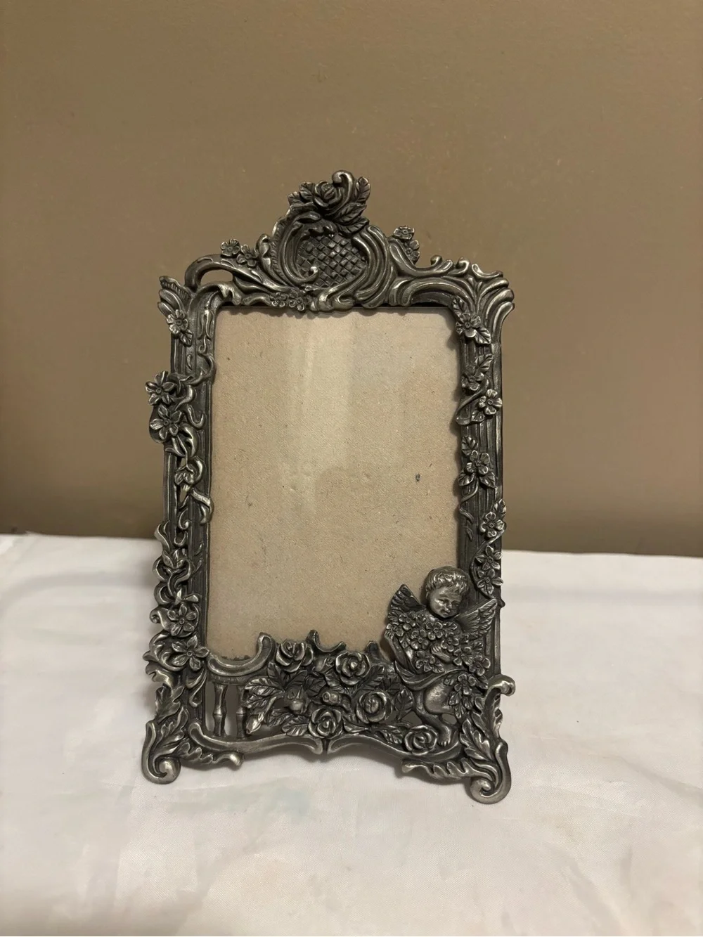 Ornate Silver-Tone Cherub Picture Frame - Decorative Home Accent